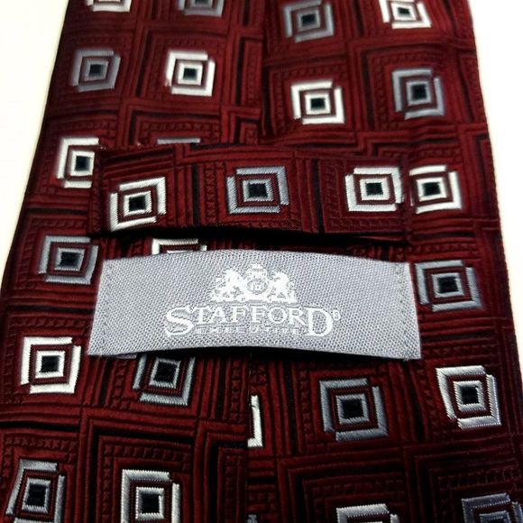 Stafford Red Geometric Woven Wide‎ Silk Tie - Picture 3 of 6